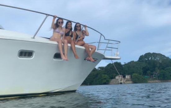 40-Foot-Party-Boat-Rental-in-Jaco-Costa-Rica-11.jpg