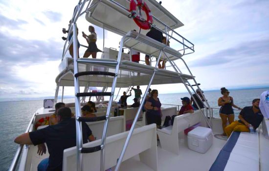 40-Ft-Catamaran-Party-Boat-Jaco-Tortuga-Costa-Rica-002