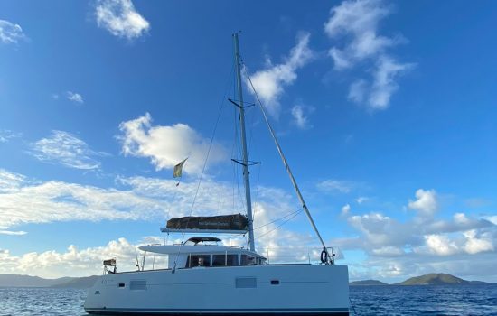 Hilux-Catamaran-Jaco-Costa-Rica-Party-Boat-16